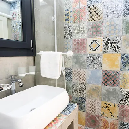 Appartement Gruccio Yellow Studio - A Sunny Gem
